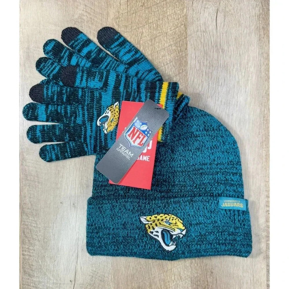 Jacksonville Jaguars Winter Hat Beanie & Gloves Set One Size Fits Most NFL NEW - Picture 2 of 7